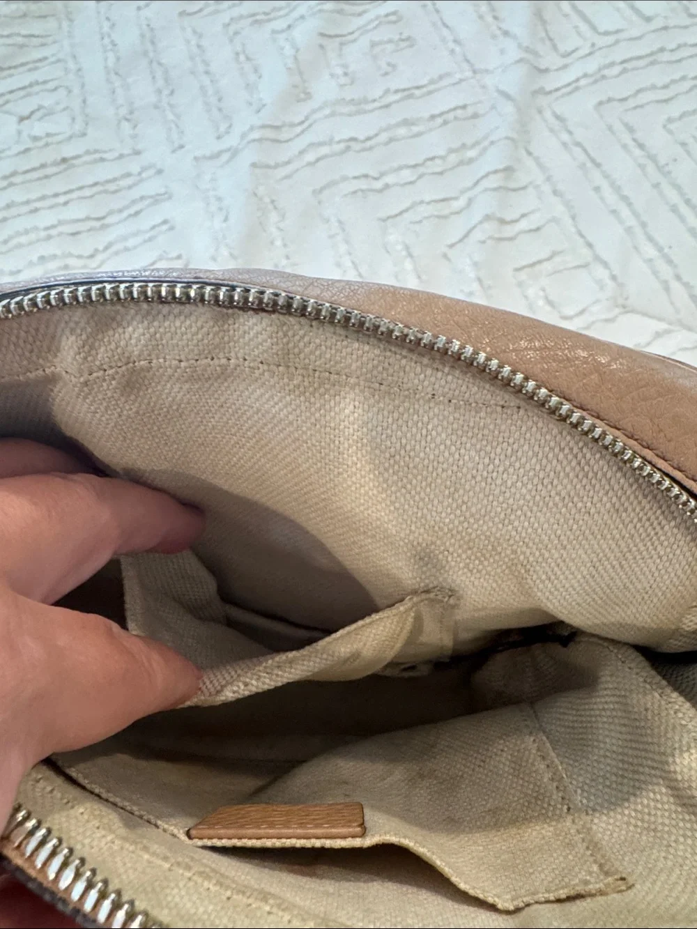 Gucci Tan Pebbled Leather Crossbody with Tassel
